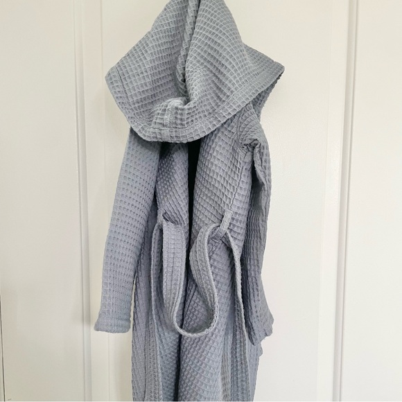 Kids Waffle Robe - Picture 4 of 5